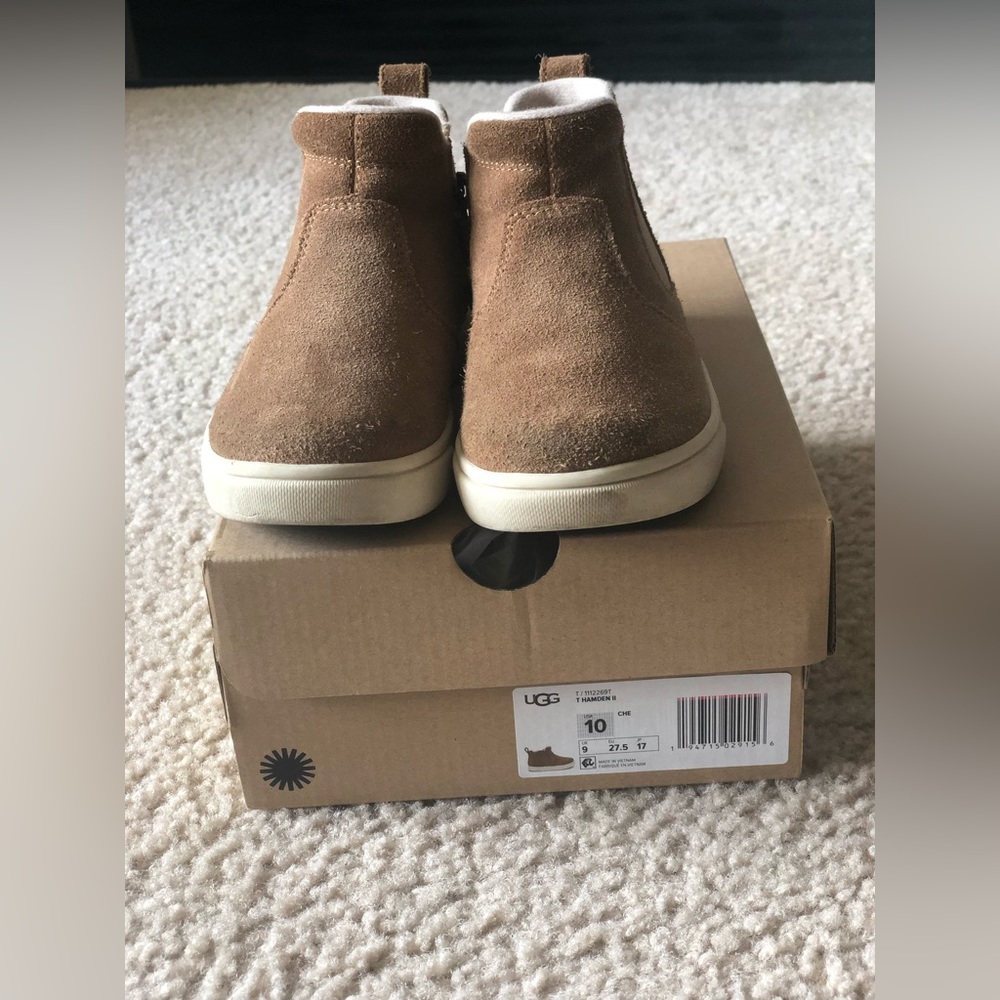 UGG toddler Hamden II size 10